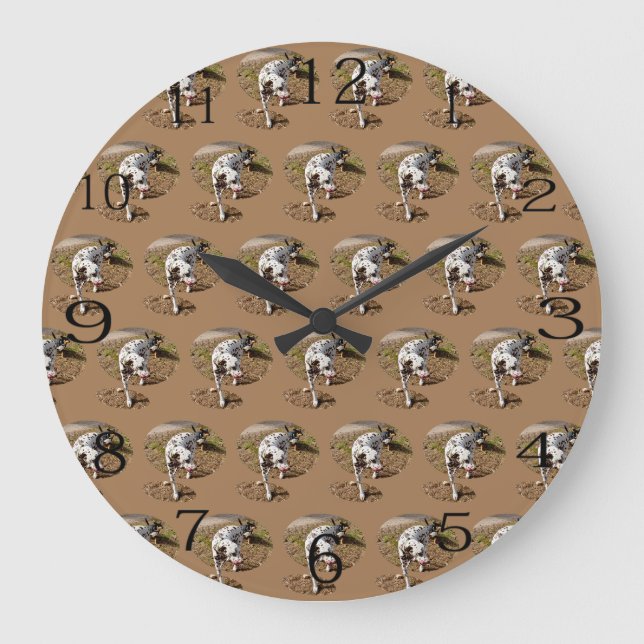 Brown Spotty Dalmatiner, Große Wanduhr (Vorderseite)