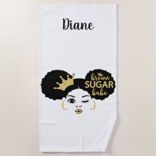 Brown Sugar Babe in Schwarz und Gold Strandtuch