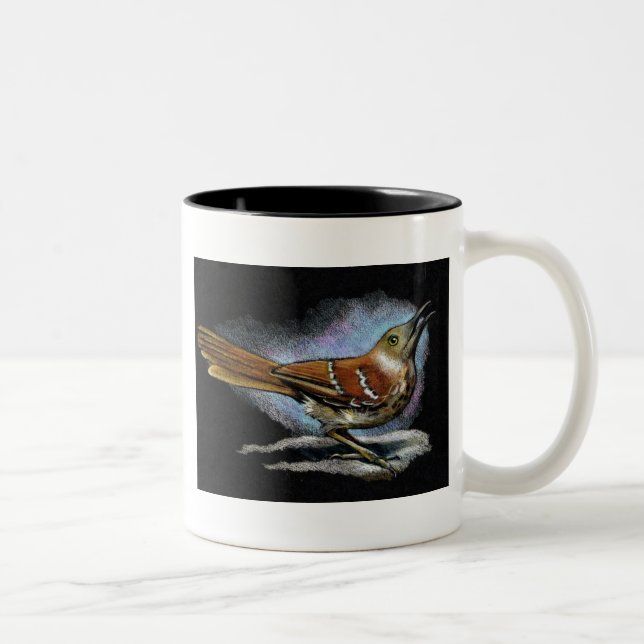 BROWN THRASHER im Farbbleistift: Kunst Zweifarbige Tasse (Rechts)
