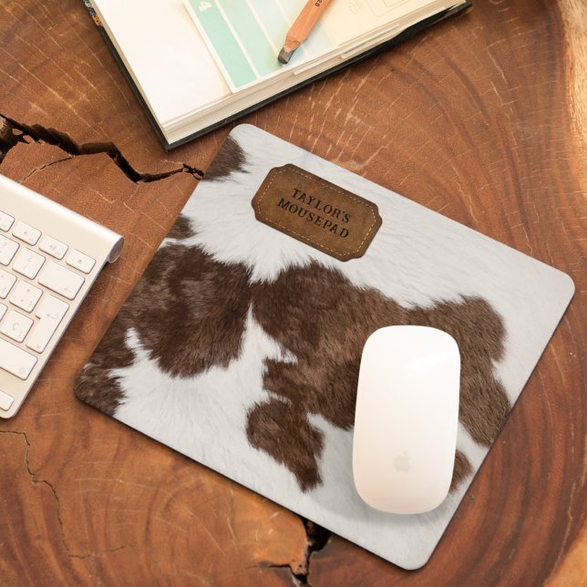 Brown White Gepunktet Imitats Kuh Fur und Leder Mousepad (Von Creator hochgeladen)