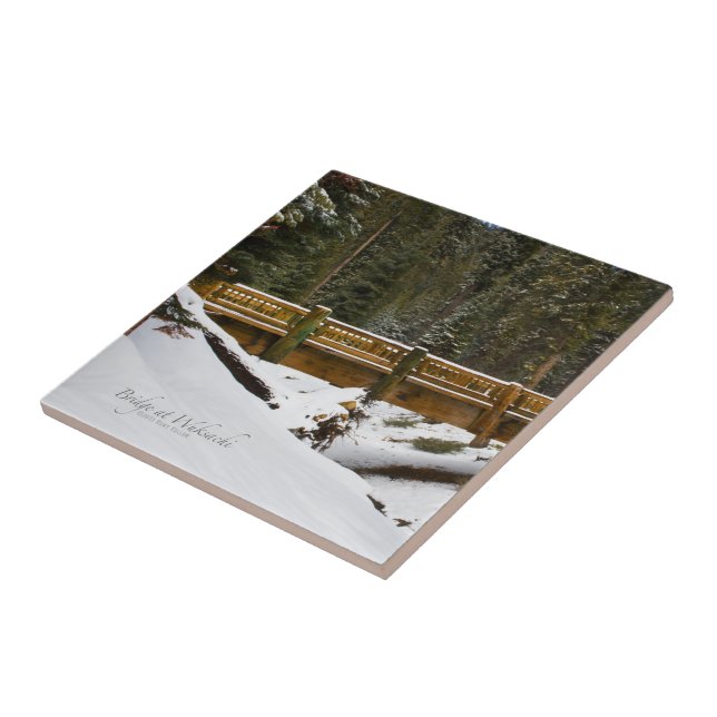 Brücke bei Wuksachi Fliese (Seite)