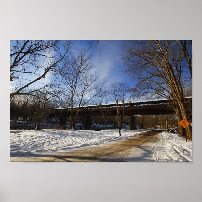 Brücke der Träume im Winter, Brinkhaven, Ohio Poster (Vorne)