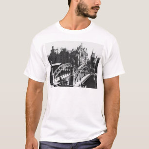 Brücke im Speicherstadt Hamburg, c.1910 T-Shirt