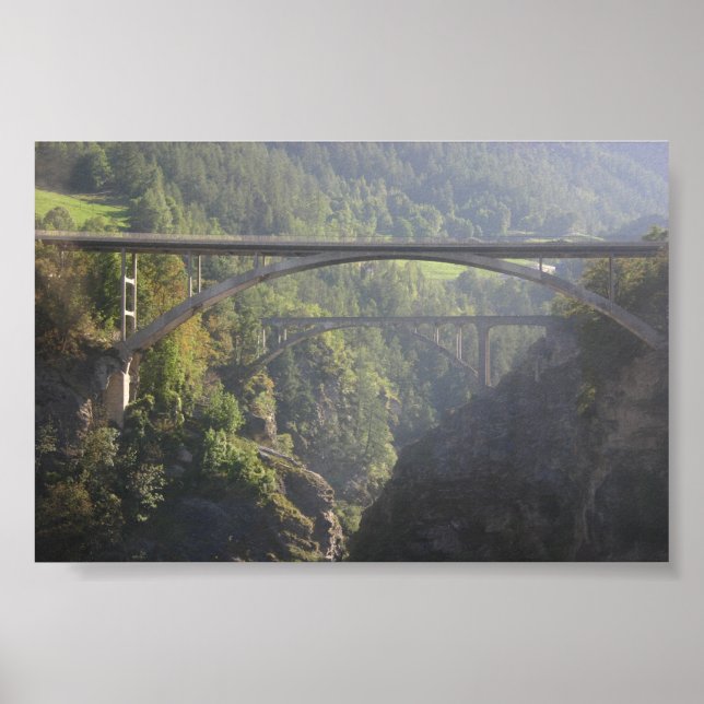 Brücke in der Nähe von Brigg Schweiz Poster (Vorne)