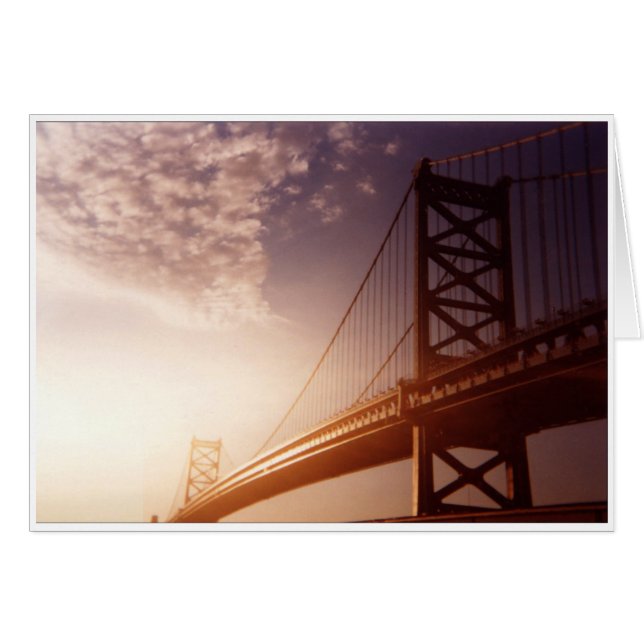 Brücke mit hellem Himmel (Vorderseite (Horizontal))