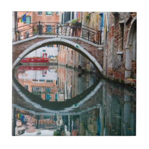 Brücke über den Venedig-Kanal Fliese