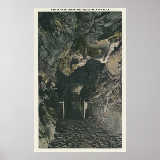 Brücke unter Balance Rock View Poster (Vorne)