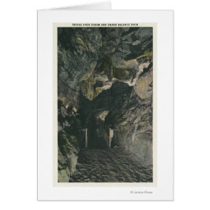 Brücke unter Balancen-Felsen-Ansicht