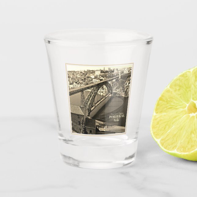 Brücke von Porto über den Douro-Fluss, Portugal, S Schnapsglas (Vorderseite)
