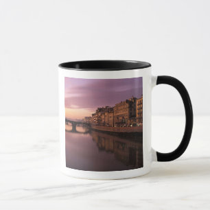 Brücken über den Arno bei Sonnenuntergang, Tasse