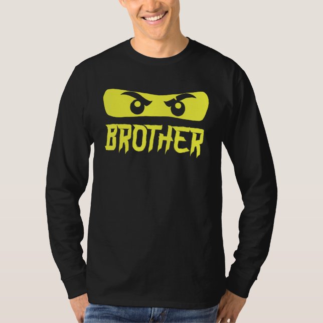 Bruder der Familie Kung Fu Ninja Eyes T-Shirt (Vorderseite)