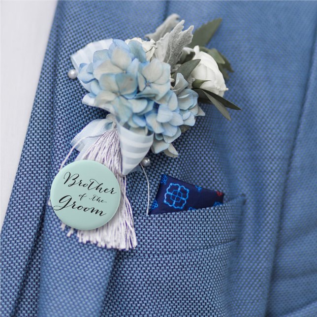 Bruder der Groom Classic Script Wedding Party Button ('Brother of the Groom' Classic Script Calligraphy Wedding Rehearsal Pin Button @ fatfatin_blue_knot)