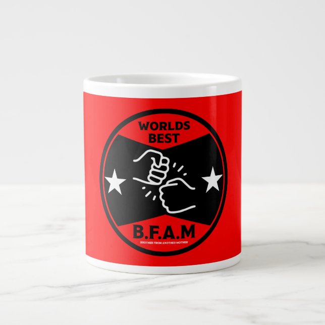 Bruder einer anderen Mutter Jumbo-Tasse (Vorderseite)