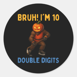 Bruder Ich bin zweistellig 10. Geburtstag Bigfoot  Runder Aufkleber