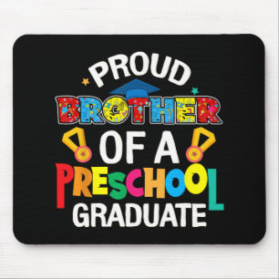 Bruder Vorschulabschluss Letzten Tag der Schule Fa Mousepad