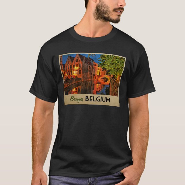 Brügge Belgien nachts T-Shirt (Vorderseite)