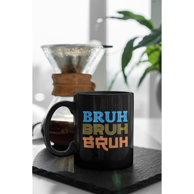 BRUH Bold Typografy Design Kaffeetasse (Von Creator hochgeladen)