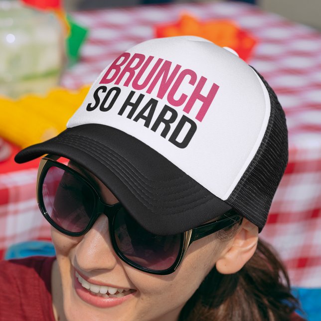 Brunch So Hard Magenta und Black Truckerkappe (Von Creator hochgeladen)