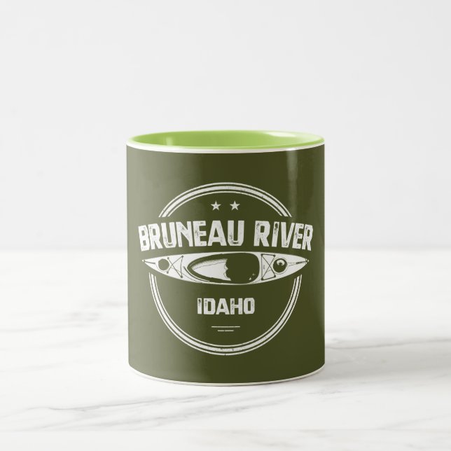 Bruneau River Idaho Kayaking Zweifarbige Tasse (Mittel)