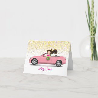 Brünettes Mädchen im Auto mit Imitaten Glitzer Dankeskarte