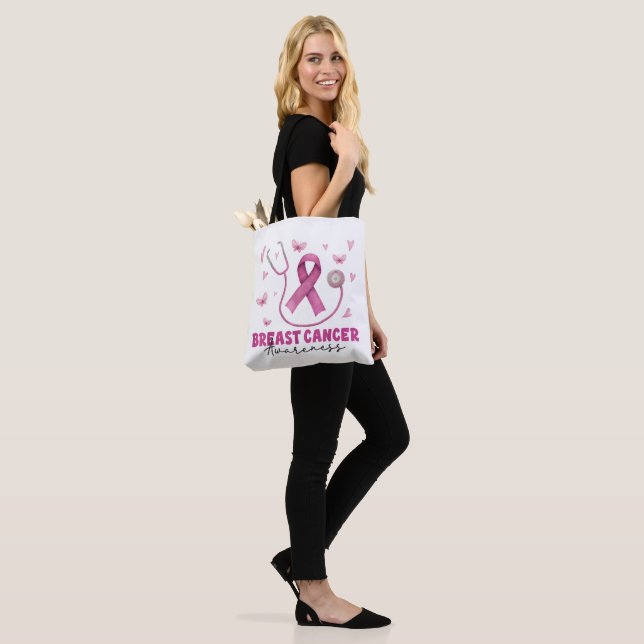 Brustkrebs-Bewusstseins-Krankenschwester-Kittel (Am Model)
