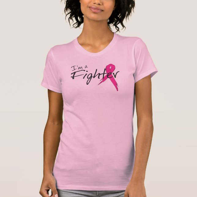 Brustkrebs Im ein Kämpfer T-Shirt (Vorderseite)