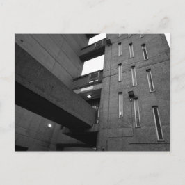 Brutalist-Anwesen-Postkarte Postkarte