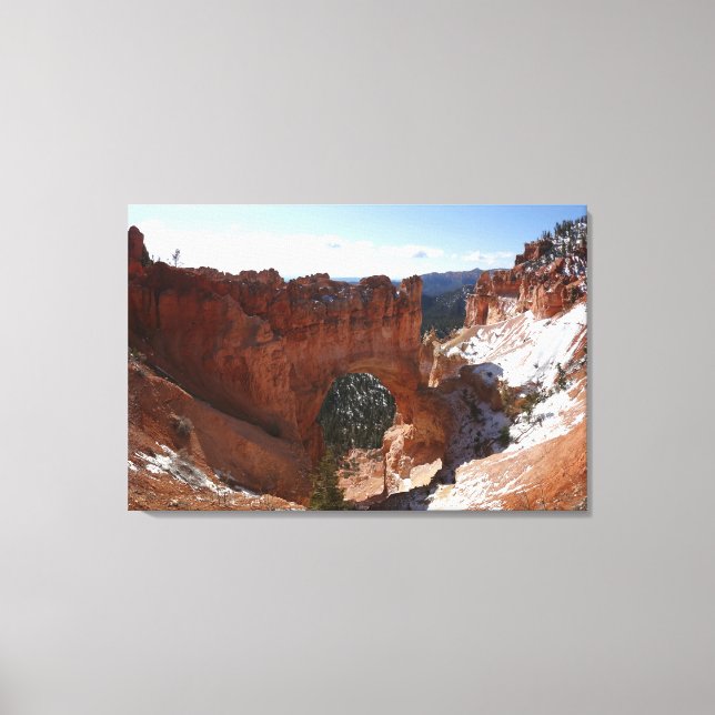 Bryce Canyon Natural Bridge Snowy Landscape Foto Leinwanddruck (Vorderseite)