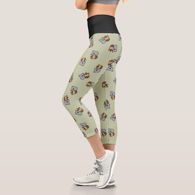 Bubble Tee und Koala Bear Capri Leggings (Links)