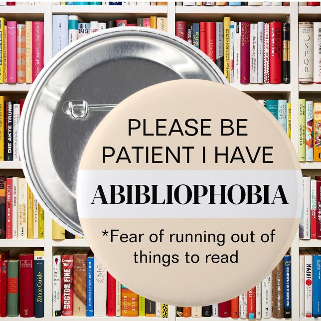 Buch "mad Abibliophobia bookwore" mit Büchern Button (Von Creator hochgeladen)