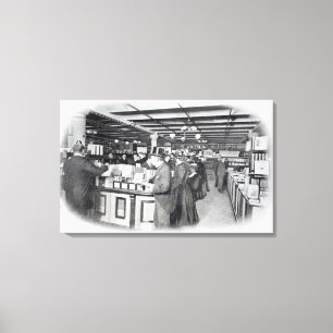 Buchabteilung in einem Geschäft für Armee und Mari Leinwanddruck