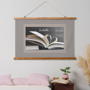 Buchdame, Personalisiertes Lesegeschenk für Sie Wandteppich Mit Holzrahmen