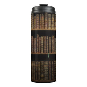 Bücher bedecken Bücherregal alte Bibliothek Thermosbecher