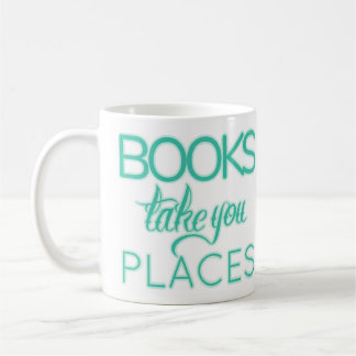 Bücher bringen Tasse