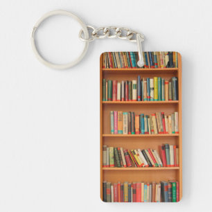 Bücher im Hintergrund der virtuellen Bibliothek Schlüsselanhänger