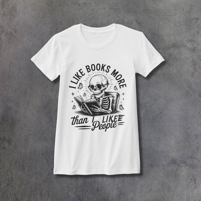 Bücher über Menschen Frauen Passform T-Shirt (Von Creator hochgeladen)