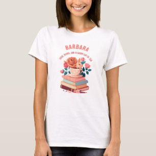 Bücher und eine warme Tasse Teepfirsichdesign T-Shirt