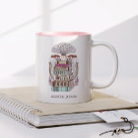 Bücher und Kaffee Lover Personalisiert Zweifarbige Tasse<br><div class="desc">Personalisiertes Design mit einer handgezeichnet Abbildung eines Buchstapels und einer Kaffeetasse. Ideal für Kaffeeliebhaber Buchwürmer.</div>