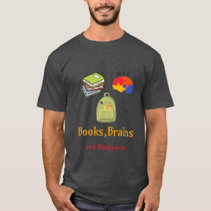 Bücher und Rucksäcke-Schule beginnt T-Shirt