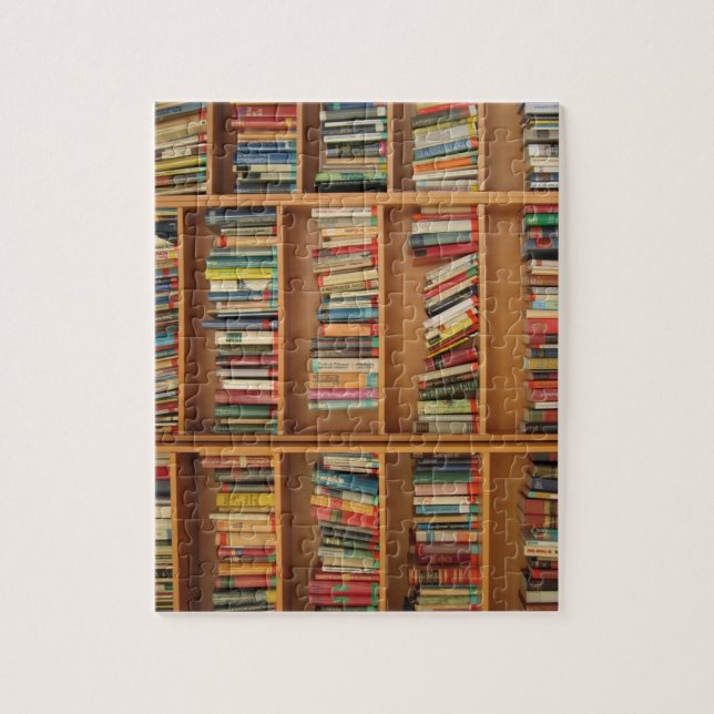 Bücherregalhintergrund Puzzle (Vertikal)