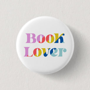Buchliebhaber niedliche Regenbogenretro-Typografie Button