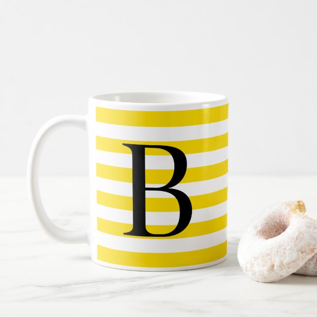 Buchstabe B Tasse mit Zeichen (Mit Donut)