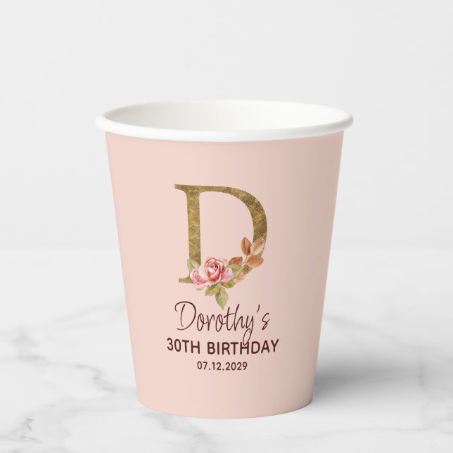 Buchstabe D Gold Monogramm Blush Rosa Rosen Pappbecher (Vorderseite)