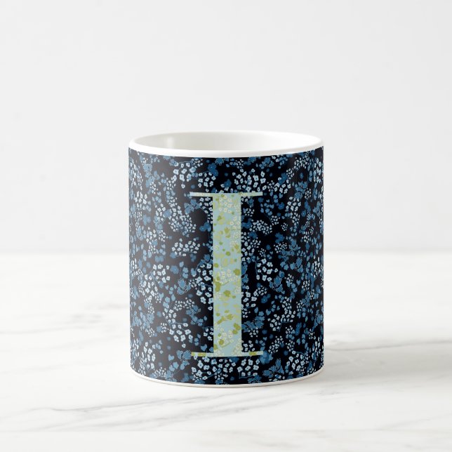 Buchstabe I - blaue und grüne Freiheit Kaffeetasse (Mittel)