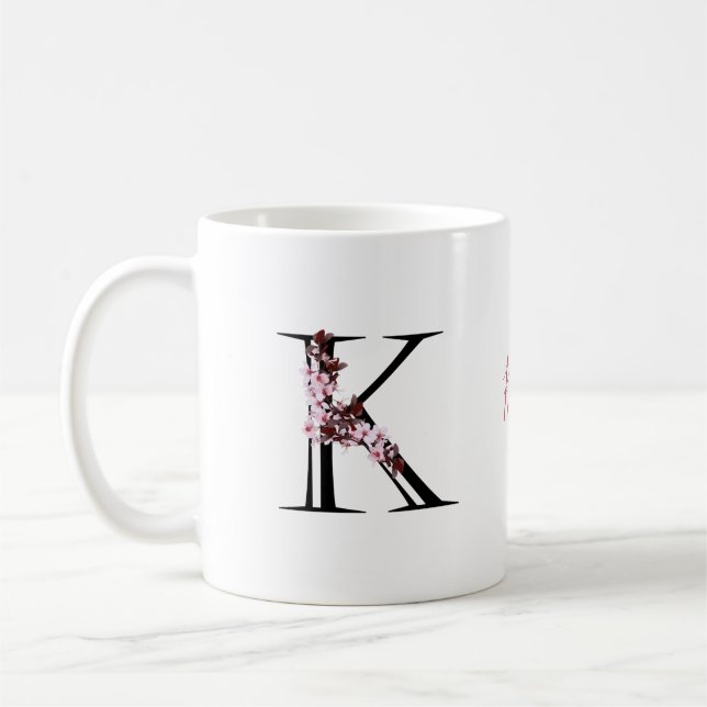 Buchstabe K, Cherry Blossom | Monogramm-Skriptname Kaffeetasse (Links)