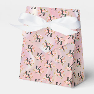 Buchstabe K Geschenkschachtel