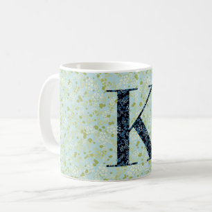 Buchstabe K hellgrüne und blaue Freiheit Kaffeetasse