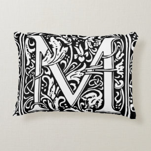 Buchstabe M Mittelalterliche Monogramm-Kunst im Ju Zierkissen