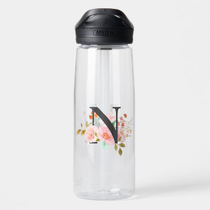 Buchstabe N Trinkflasche