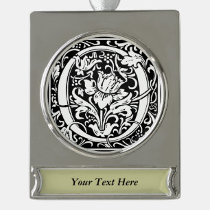 Buchstabe O Mittelalterliche Monogramm-Kunst im Ju Banner-Ornament Silber